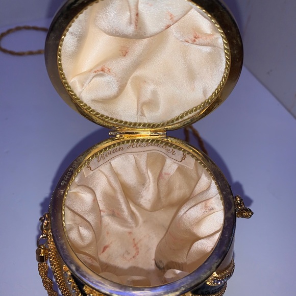 Rare Vivian Alexander Faberge Egg - Picture 5 of 8